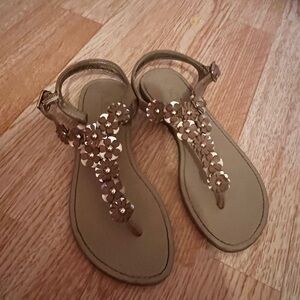 Girls Elegant Floral Tan Sandals